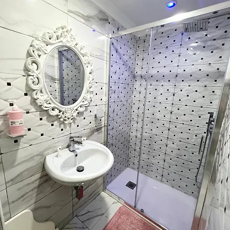 O Vascio E Antonella 那不勒斯