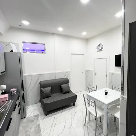 O Vascio E Antonella 度假居 *